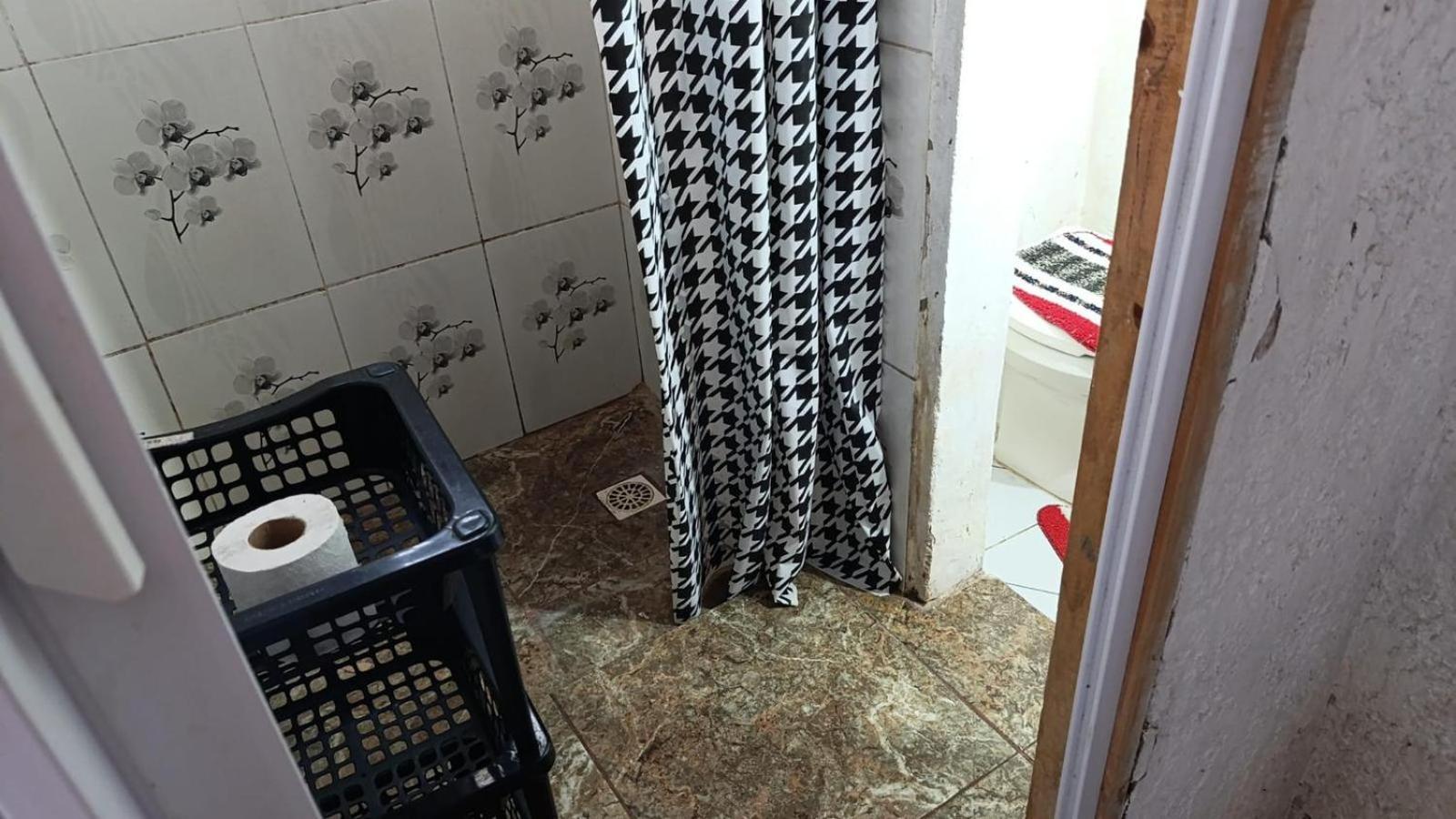 Economico Lunas Con Bano Privado * Chuy